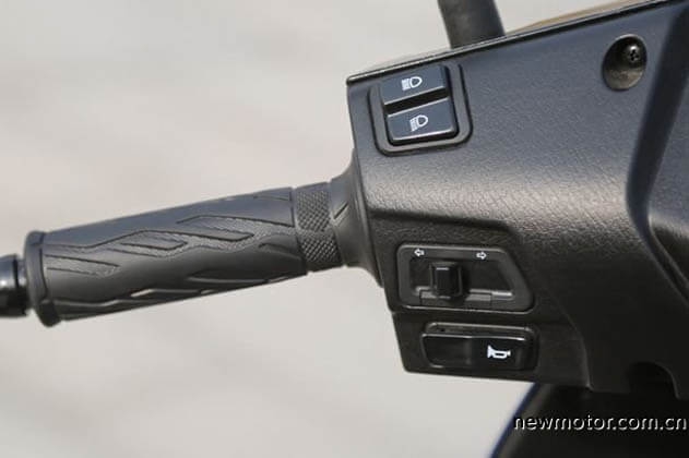 Suzuki Swing-R 125 สวิตช์ด้านซ้าย
