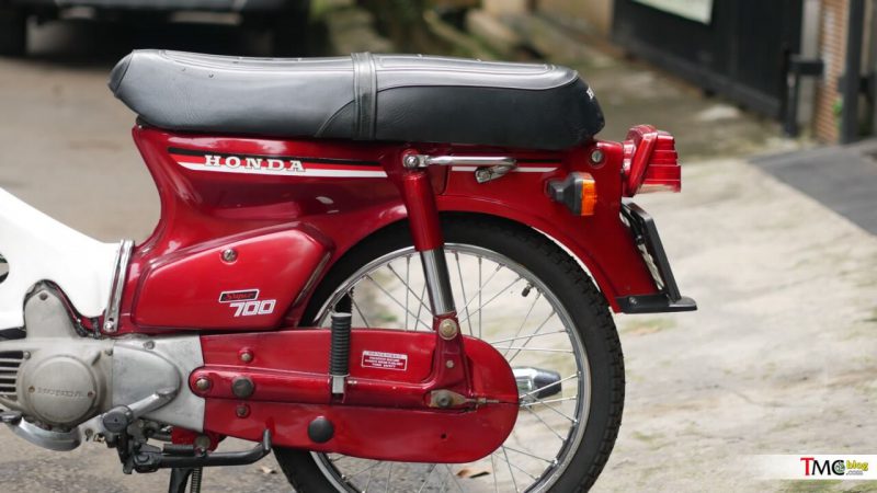 Honda Super cub C700 ช่วงท้ายรถ หลังแปลงโฉม