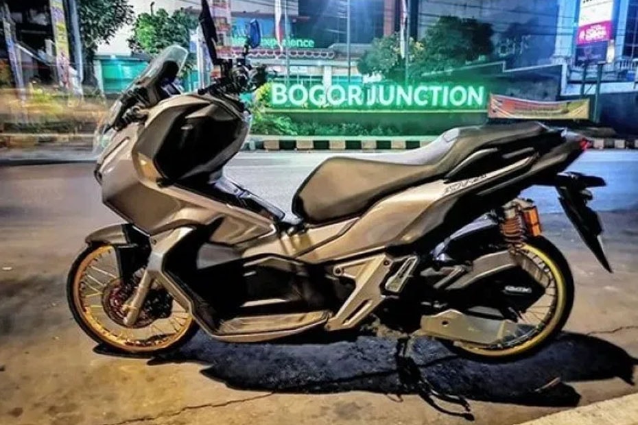 ADV150 เวอร์ชั่น Thailook