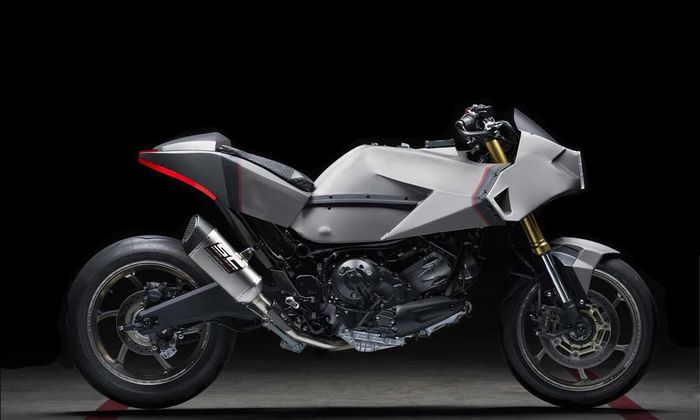 Honda X-ADV ดูเหมือนนักแข่งรถคาเฟ่