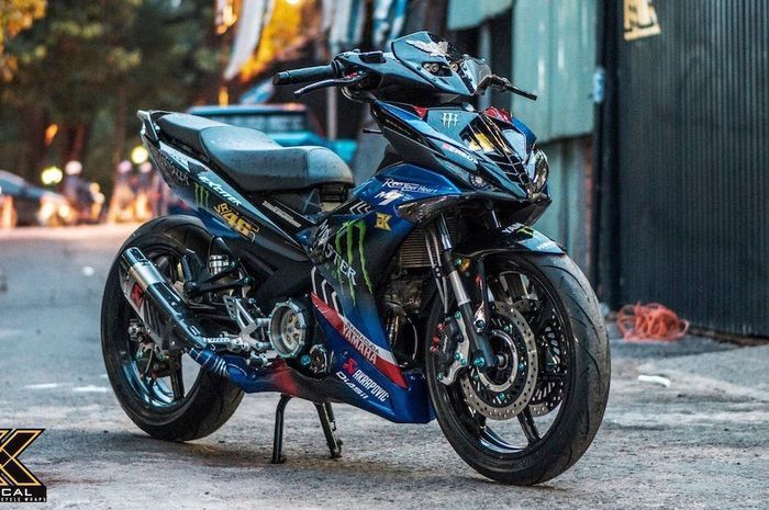 การดัดแปลงของ Yamaha MX King 150 พร้อมกับ Monster Monster Energy