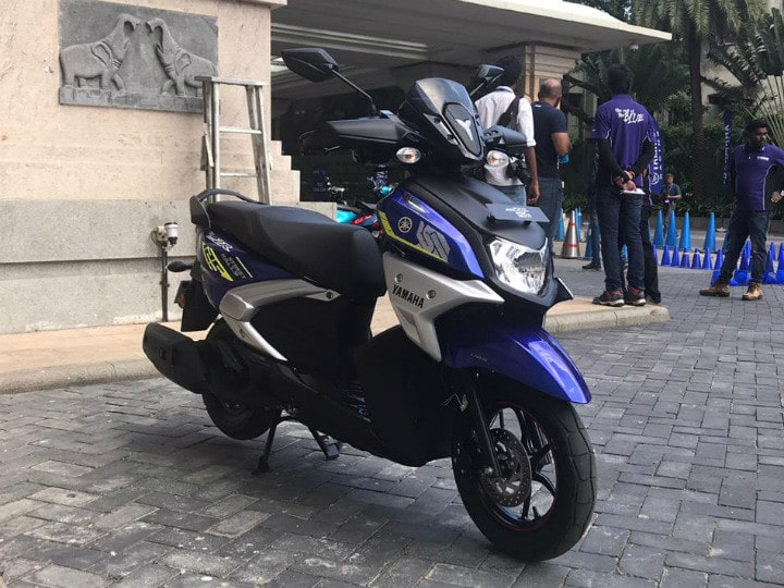 Ray ZR 125 Fi BS6 สีน้ำเงิน
