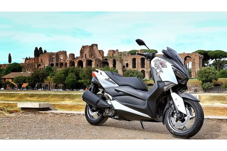 เปิดตัว Yamaha XMax 300 Roma Edition ผลิตเพียง 130 คัน