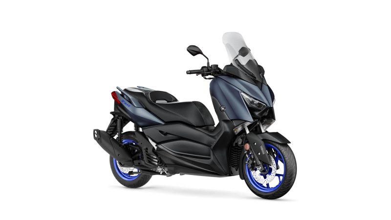 New Xmax 125 2022 สีน้ำเงิน
