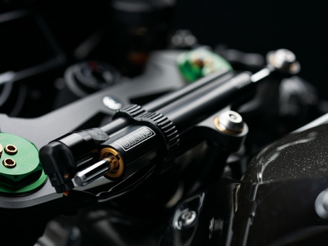 กันสะบัด ÖHLINS แบบไฟฟ้า
