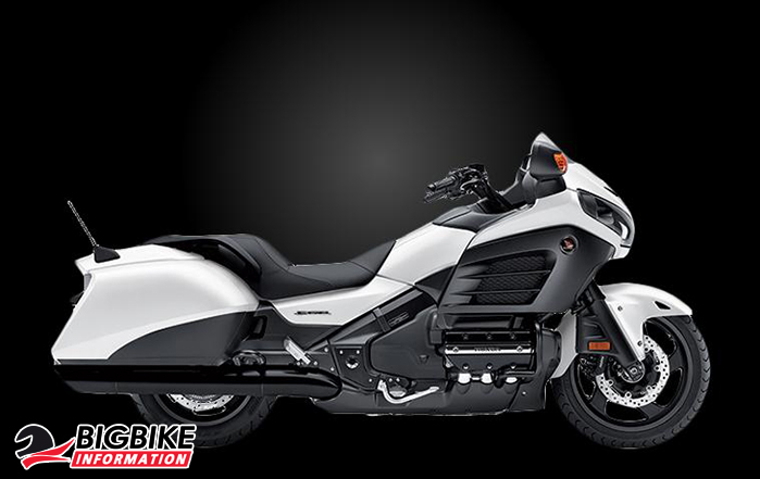 ภาพ Honda Goldwing F6B สีขาว ด้านข้าง