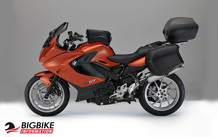 ภาพ BMW F 800 GT สีส้ม ด้านข้าง