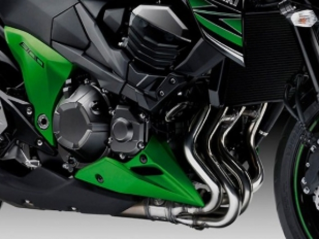 เครื่องยนต์เป็นแบบ 4 ลูกสูบ 4 จังหวะ DOHC 16 วาล์ว ระบายความร้อนด้วยน้ำ