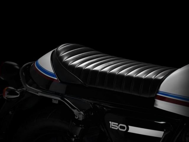 GPX Legend 150s 2019 เบาะหนังทรงขนมปัง