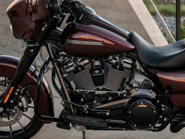 รถออกแบบมาในสไตล์ BLACKED OUT ทำให้รถมีสไตล์ที่ดุดัน สวยงาน น่าหลงไหล