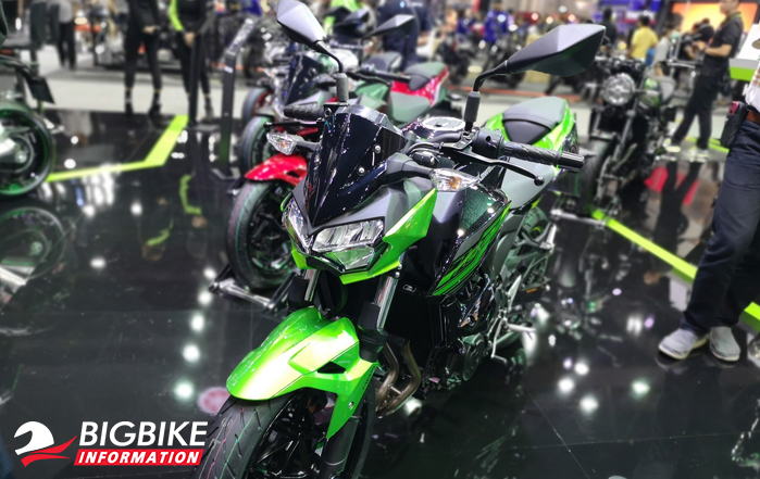 ด้านหน้า Kawasaki Z400