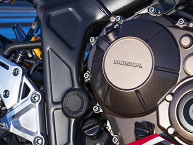 เครื่องยนต์ Honda CBR650R