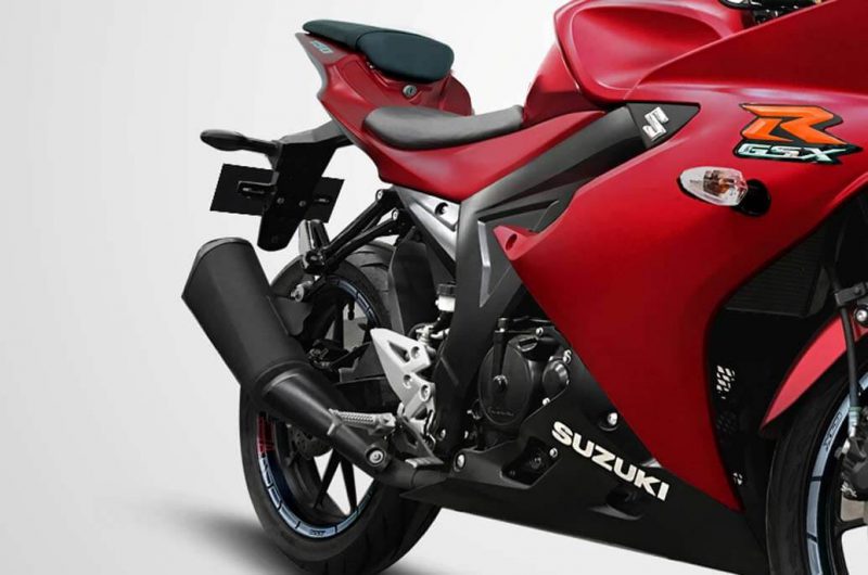Suzuki GSX-R150 รุ่น Color Matt Red ช่วงล่างตรงท่อไอเสีย