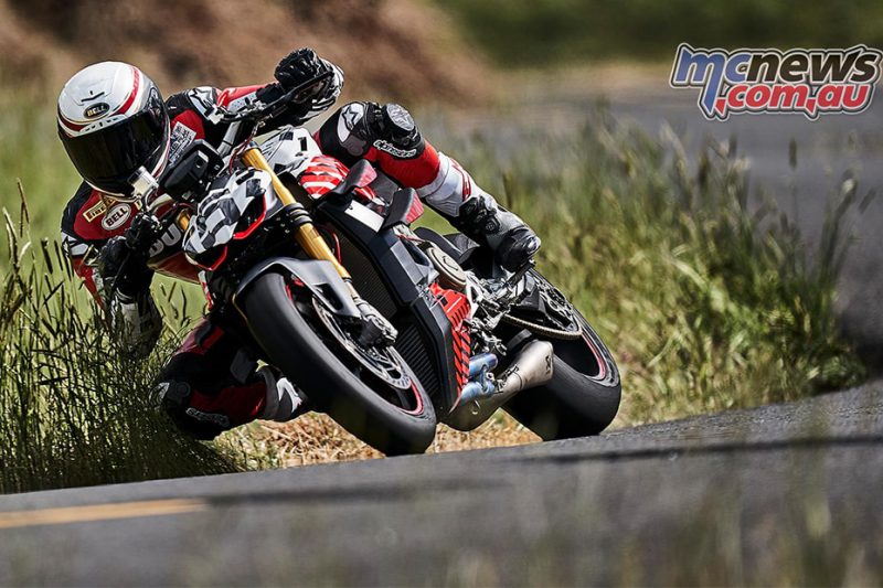 Ducati ยืนยันจะเปิดตัว Streetfighter V4