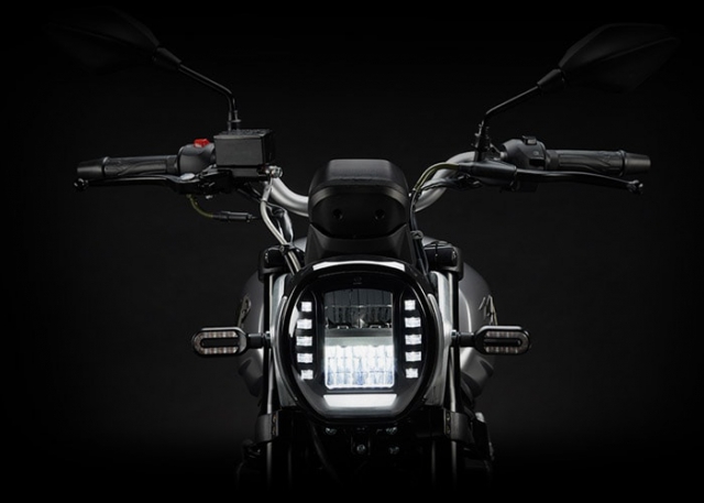 GPX MAD 300 2019 ไฟหน้า