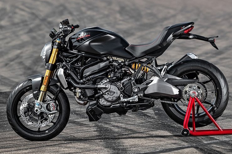 เตรียมเปิดตัว Ducati Monster 1200 S  2020 สีใหม่ Black on Black
