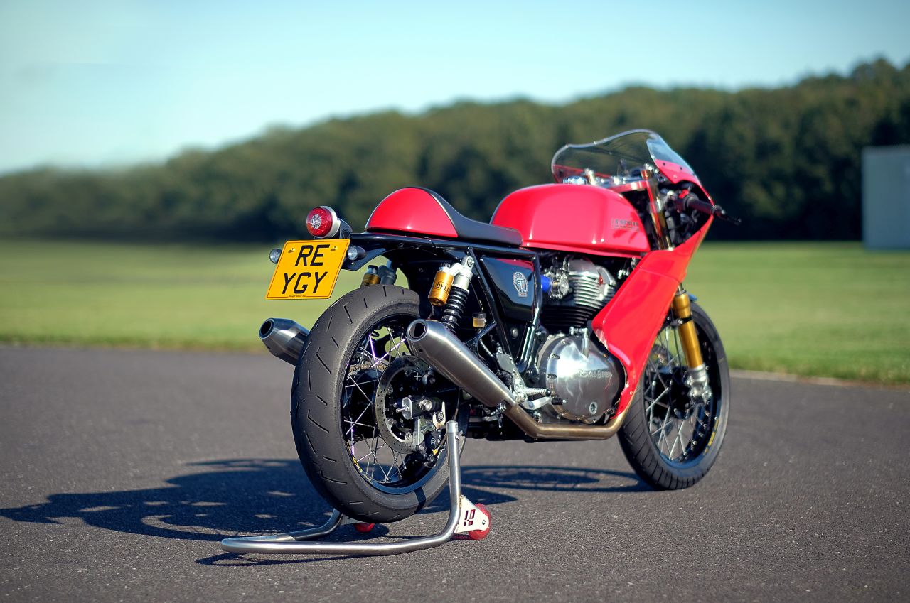 Continental GT Naught Tea 650 เวอร์ชั่น 2.0 ช่วงด้านหลัง