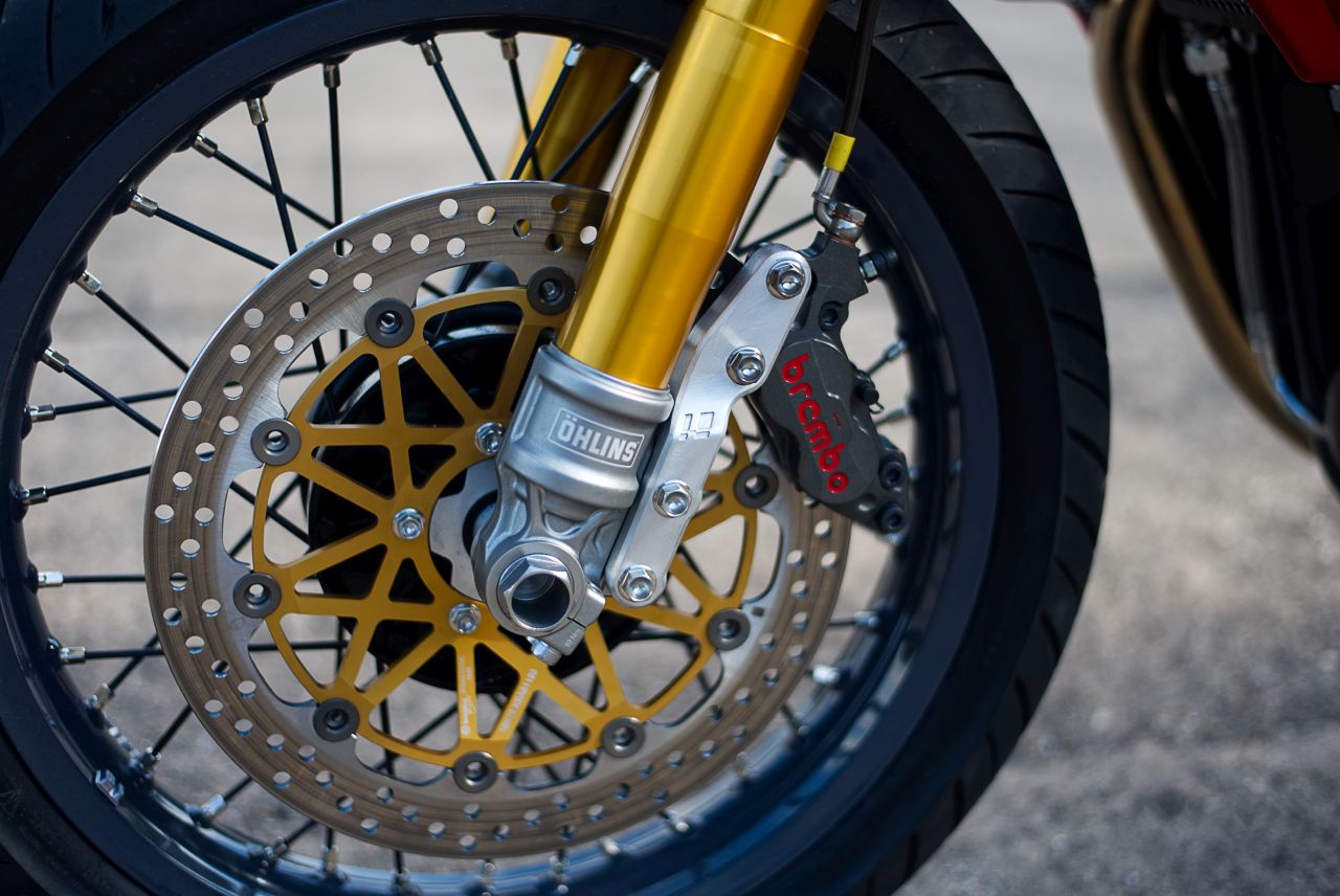 Continental GT Naught Tea 650 เวอร์ชั่น 2.0 ระบบเบรก