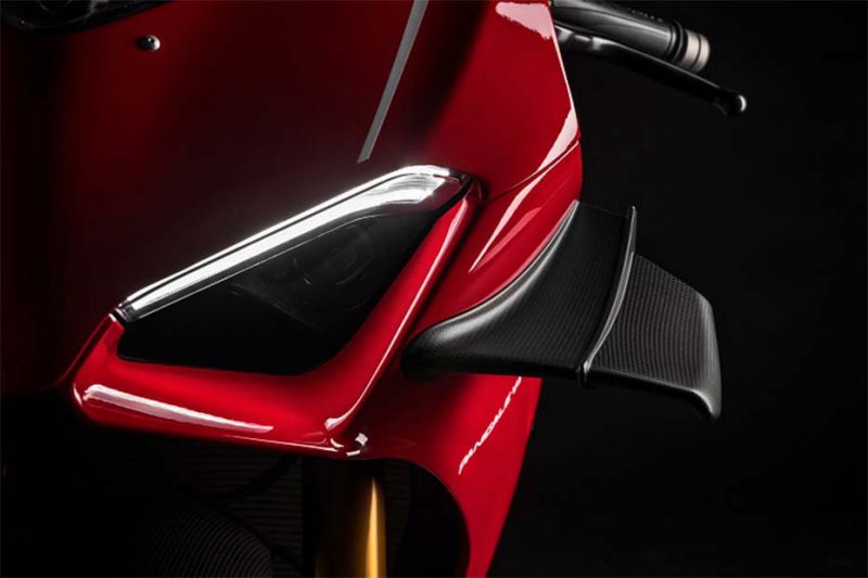 Winglets อาจใหญ่กว่าตัวอย่างของ V4R