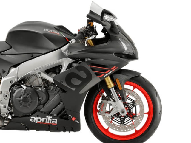 Aprilia RSV4 1000 RR ช่วงข้าง