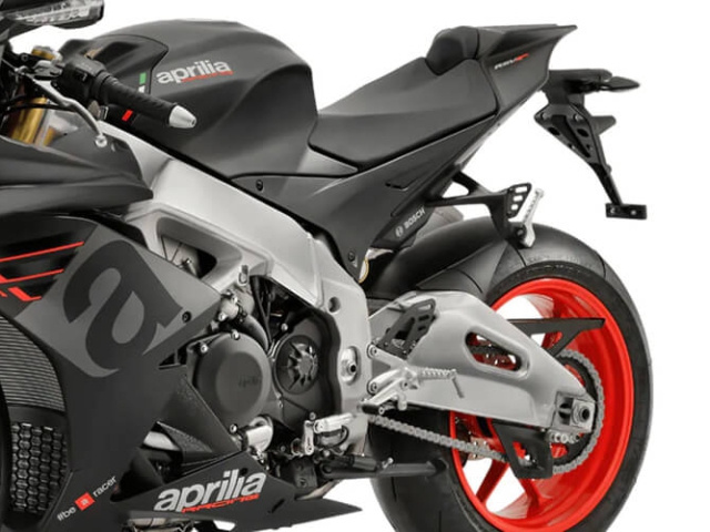 Aprilia RSV4 1000 RR ระบบ APRC สุดล้ำสมัย