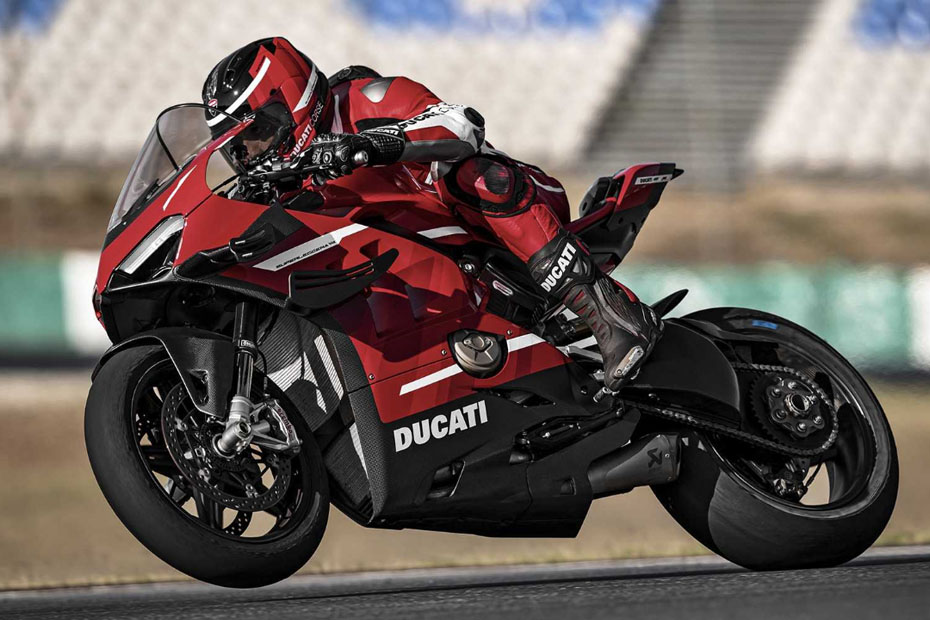 CEO Ducati ยืนยันว่า Superleggera พร้อมสำหรับการผลิตแล้ว