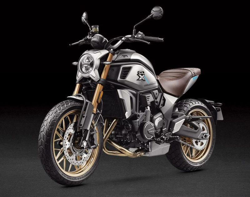 CFMOTO 700CLX แบบ standard