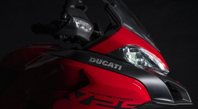 Ducati Multistrada V2 ไฟหน้า