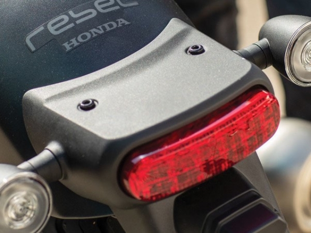 Honda Rebel 500 ไฟท้าย