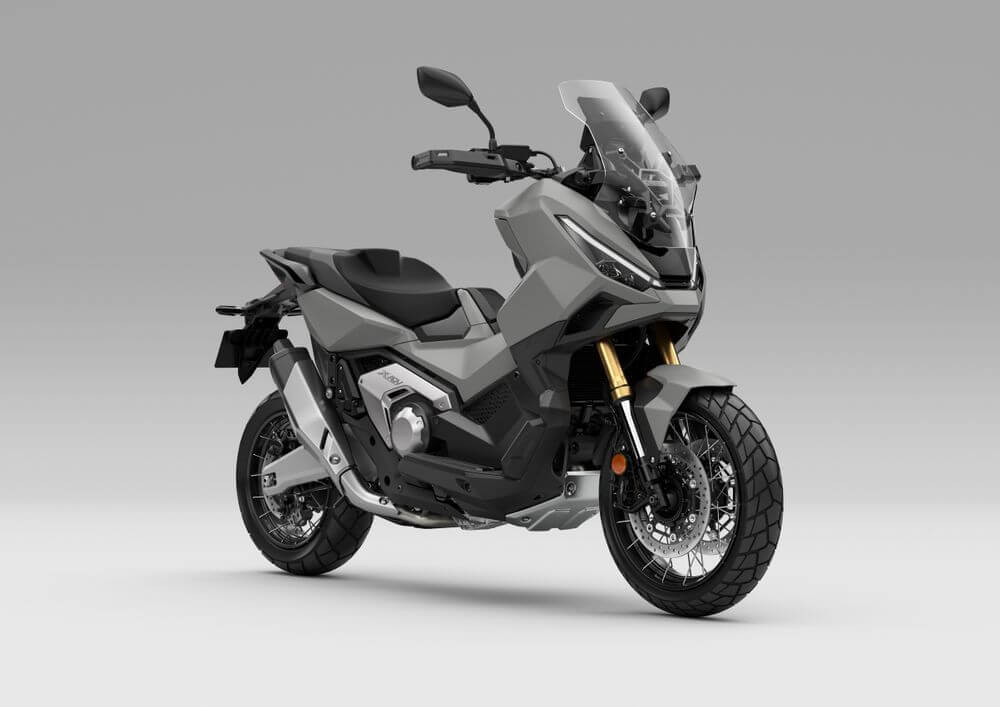 Honda X-ADV750 สีเทา