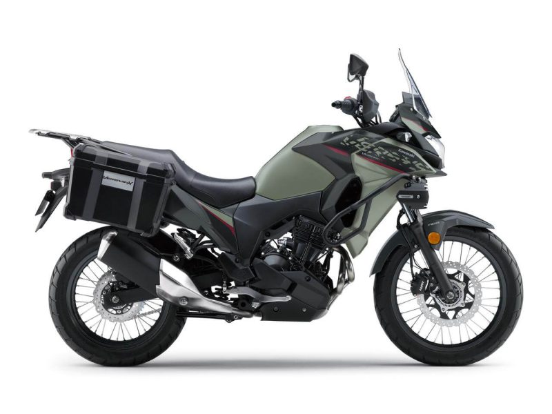 เตรียมเปิดตัว Kawasaki VERSYS-X 250 TOURER 2023 ด้านขวา