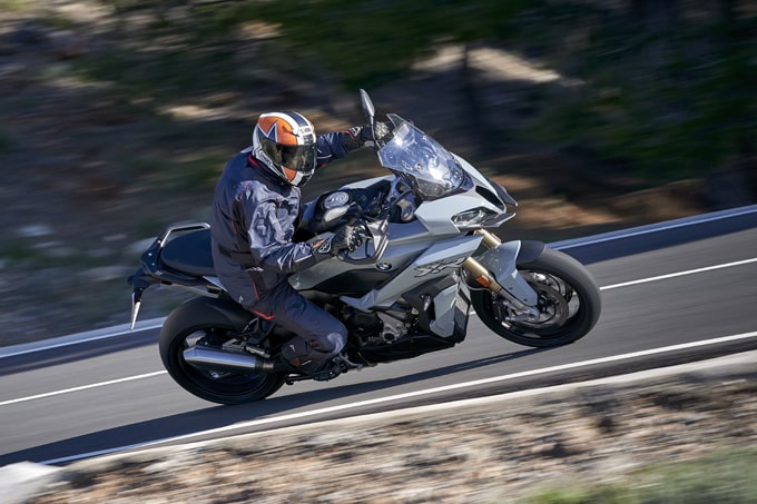S1000XR