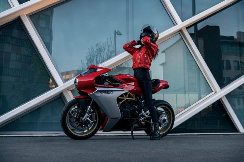 MV Agusta 800 2020 สีแดง