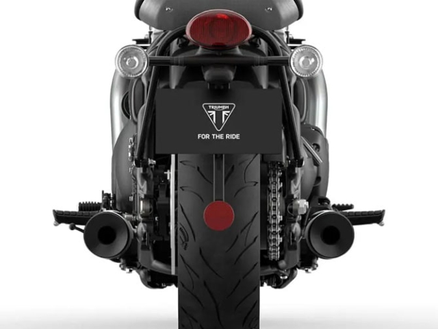 Triumph Bonneville Bobber ไฟท้าย