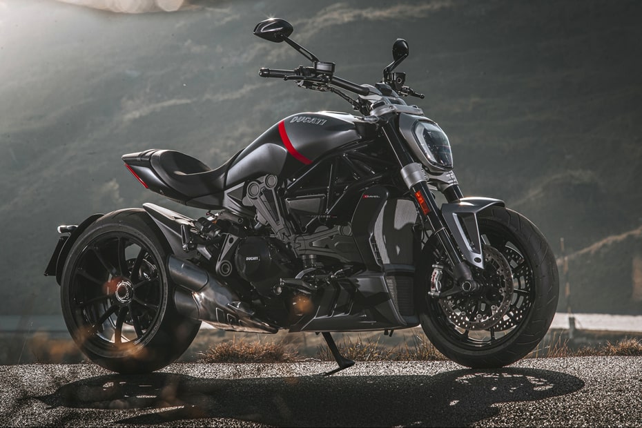 XDiavel Black Star