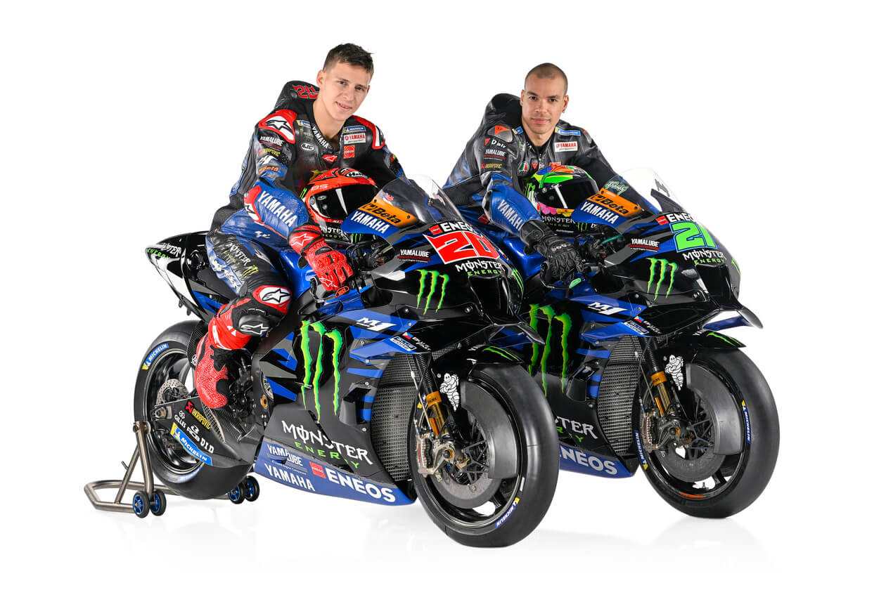 Yamaha M1 MotoGP 2023 สองนักแข่ง
