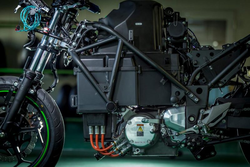 คาวาซากิ EV Project ช่วงเครื่องยนต์