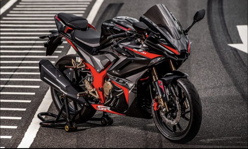 จีพีเอ็กซ์ Demon GR200R สีดำ