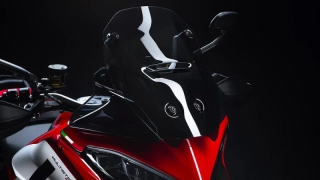 ชิลด์หน้า Ducati Multistrada V4