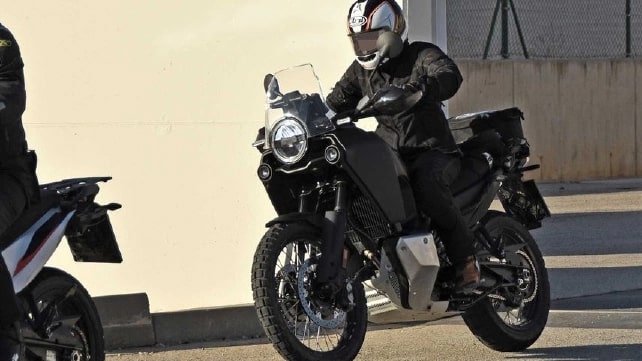 ภาพ Norden 901 วิ่งทดสอบ