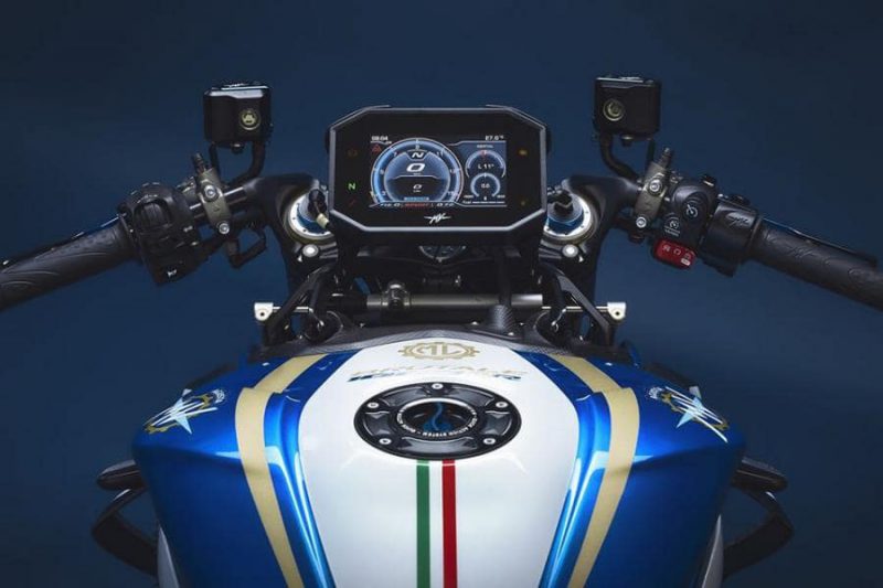 หน้าปัดเรือนไมล์ Brutale 1000 RR รุ่นพิเศษ