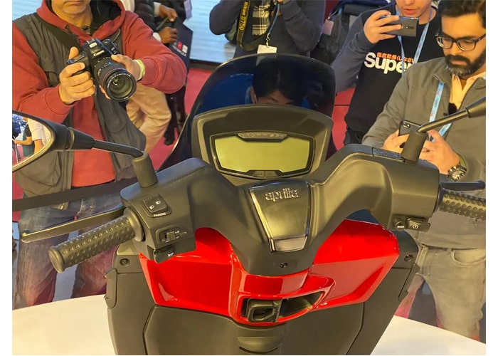 อาพลิเลีย SXR 160 หน้าปัดเรือนไมล์