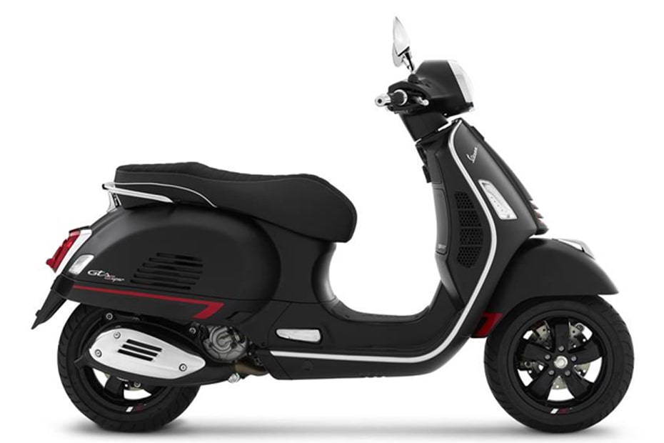 Vespa GTS Super Sport 300 HPE Matte Series สีดำแมท